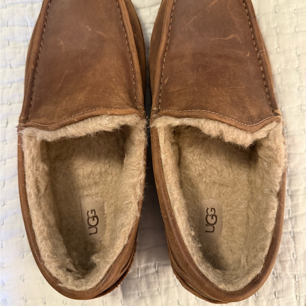 UGG Men's Brown Slippers